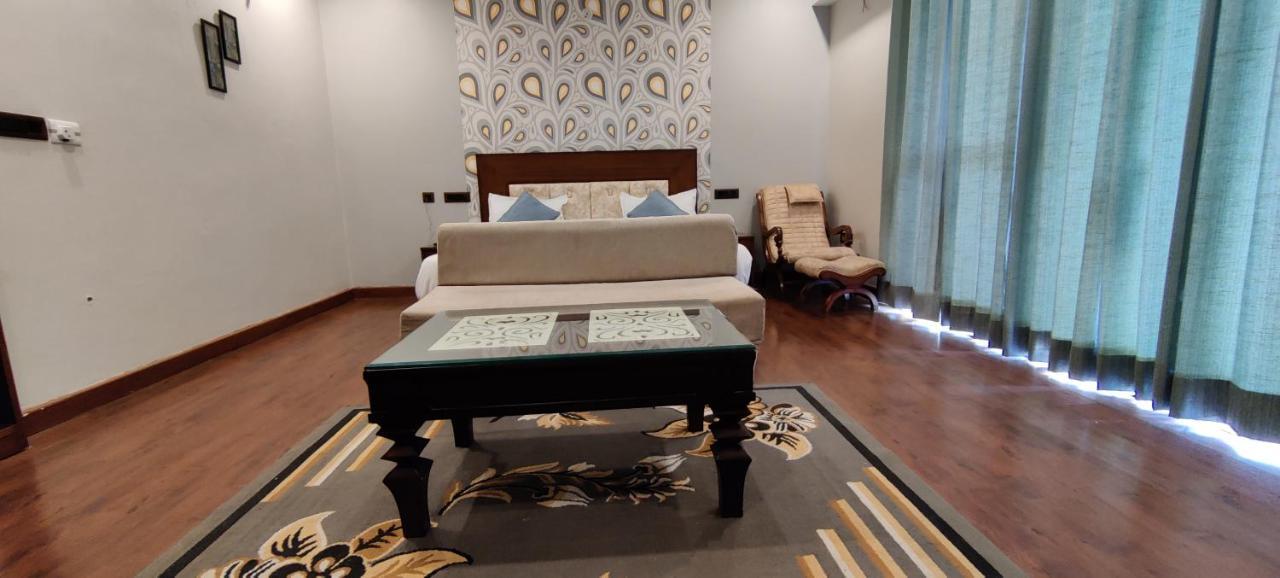 Dreamcatcher Boutique Hotels Bhīm Tāl Esterno foto